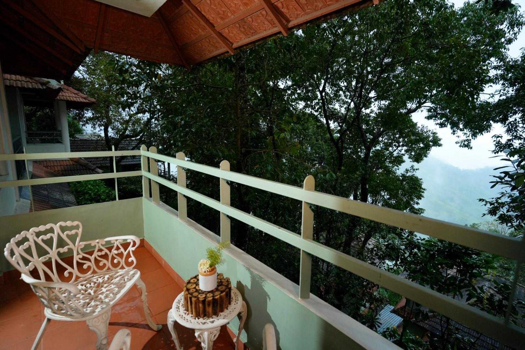 Blackberry Hills Munnar Nature Resort & Spa Exterior photo