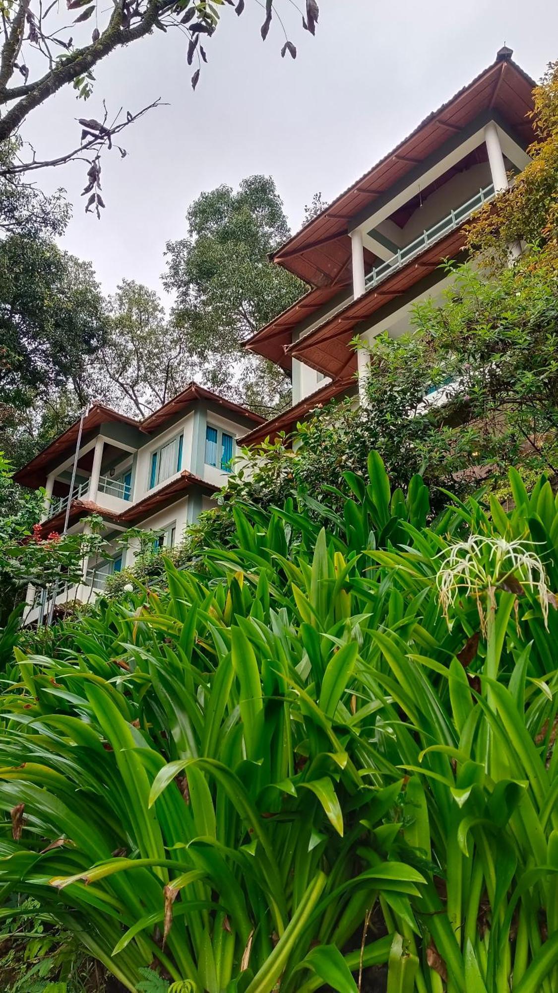 Blackberry Hills Munnar Nature Resort & Spa Exterior photo